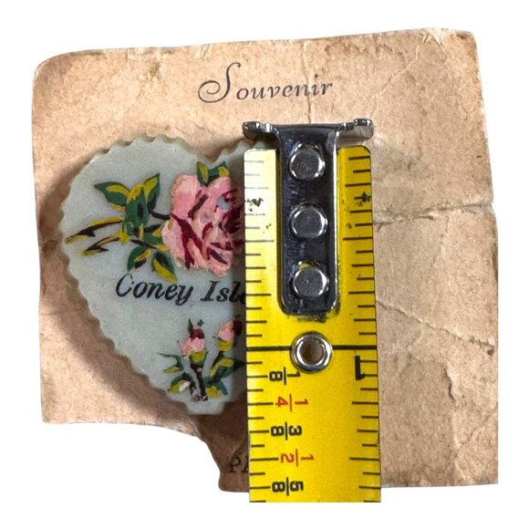 Vintage Heart-Shaped Hand-Painted Coney Island Souvenir Pin Brooch Floral Design - Picture 5 of 5
